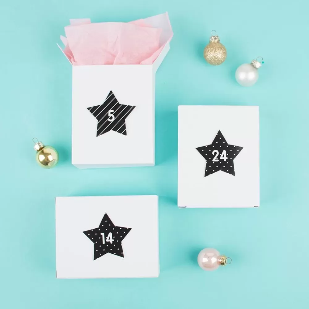 Fashion Advent Calendar - 24 White Boxes Gift Bags