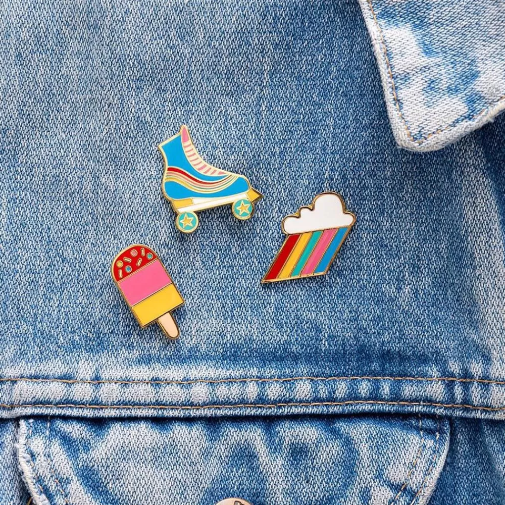 Online Cloud And Rainbow Pin Small Toys