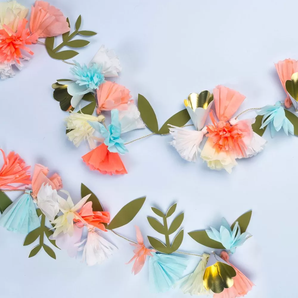 Cheap Garland - Bouquet Of Flowers Floral Decorations