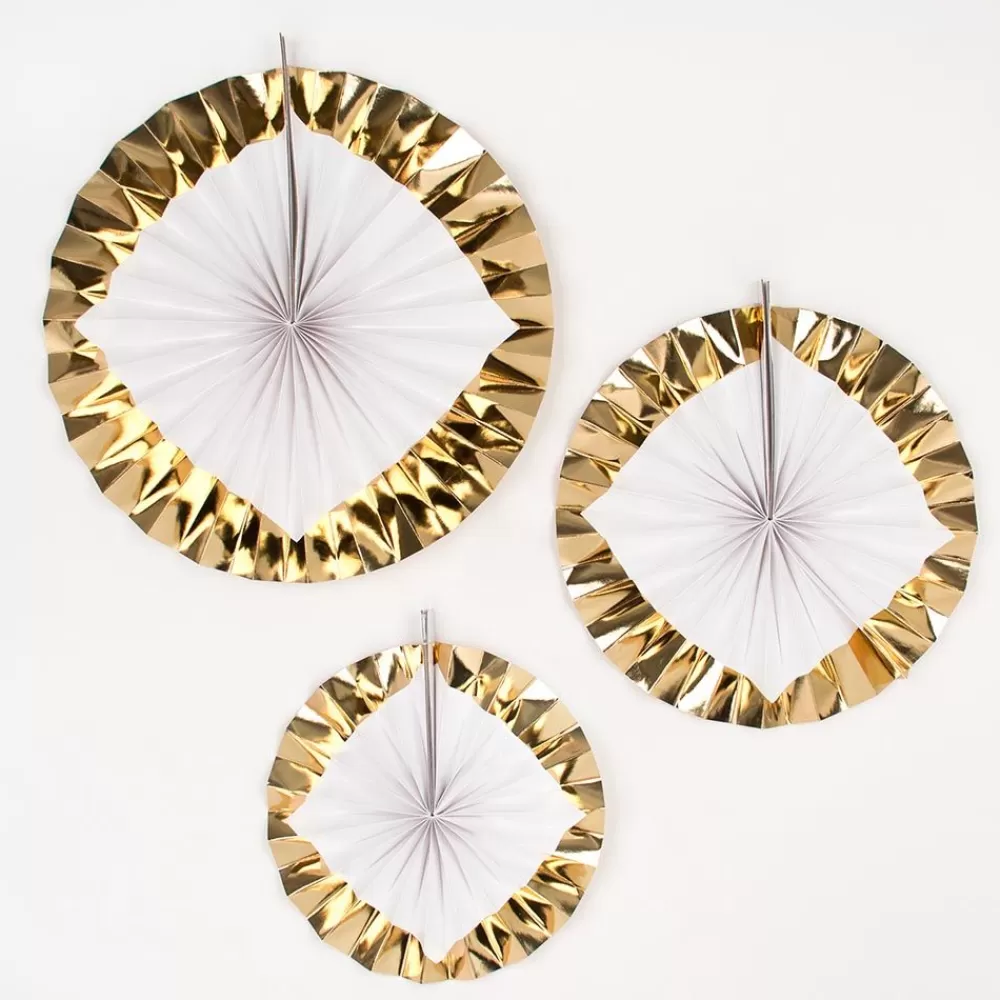 Online Paper Lantern: 3 Golden Rosettes Paper Lanterns & Suspensions