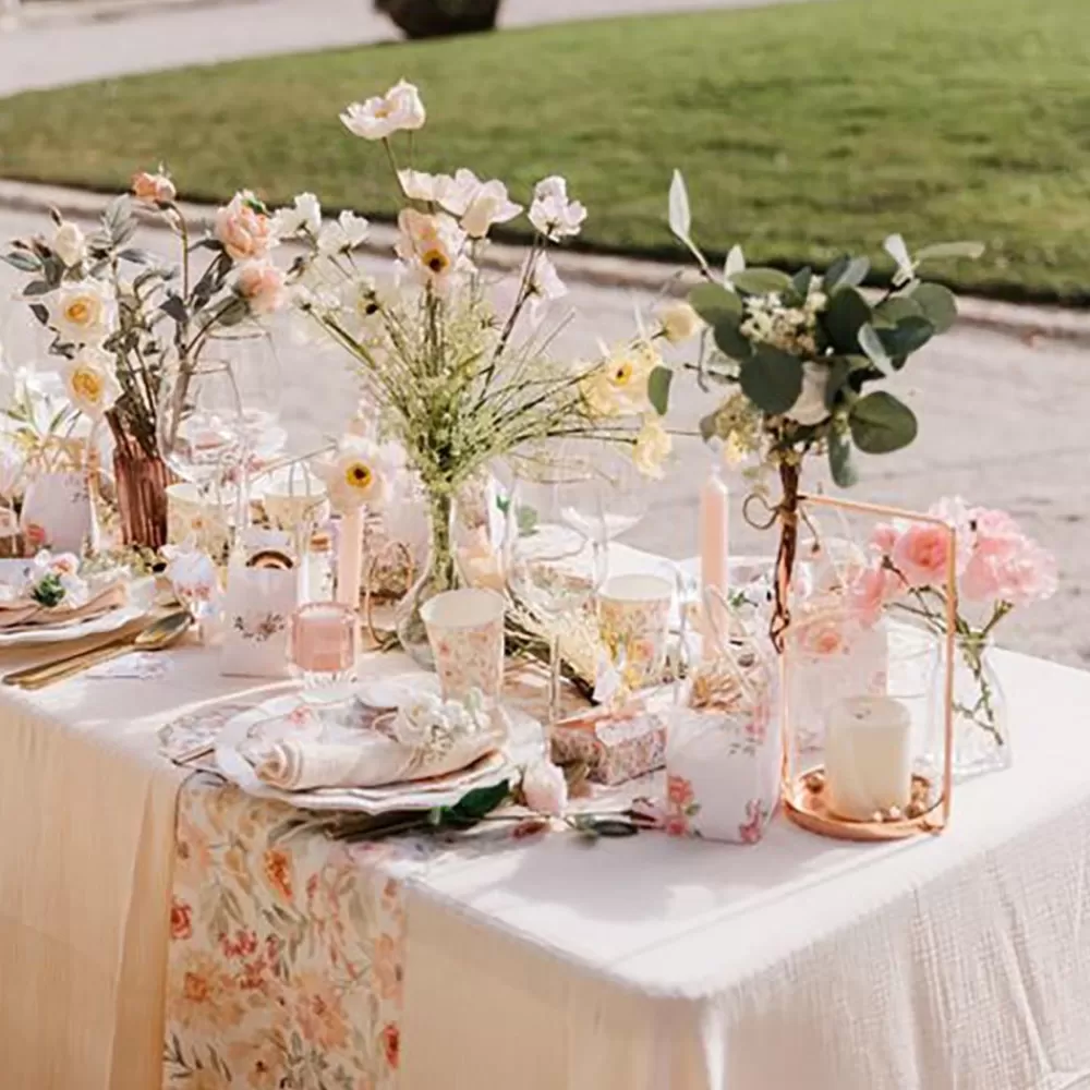 Flash Sale Pastel Flower Table Runner Tablecloths & Table Runners