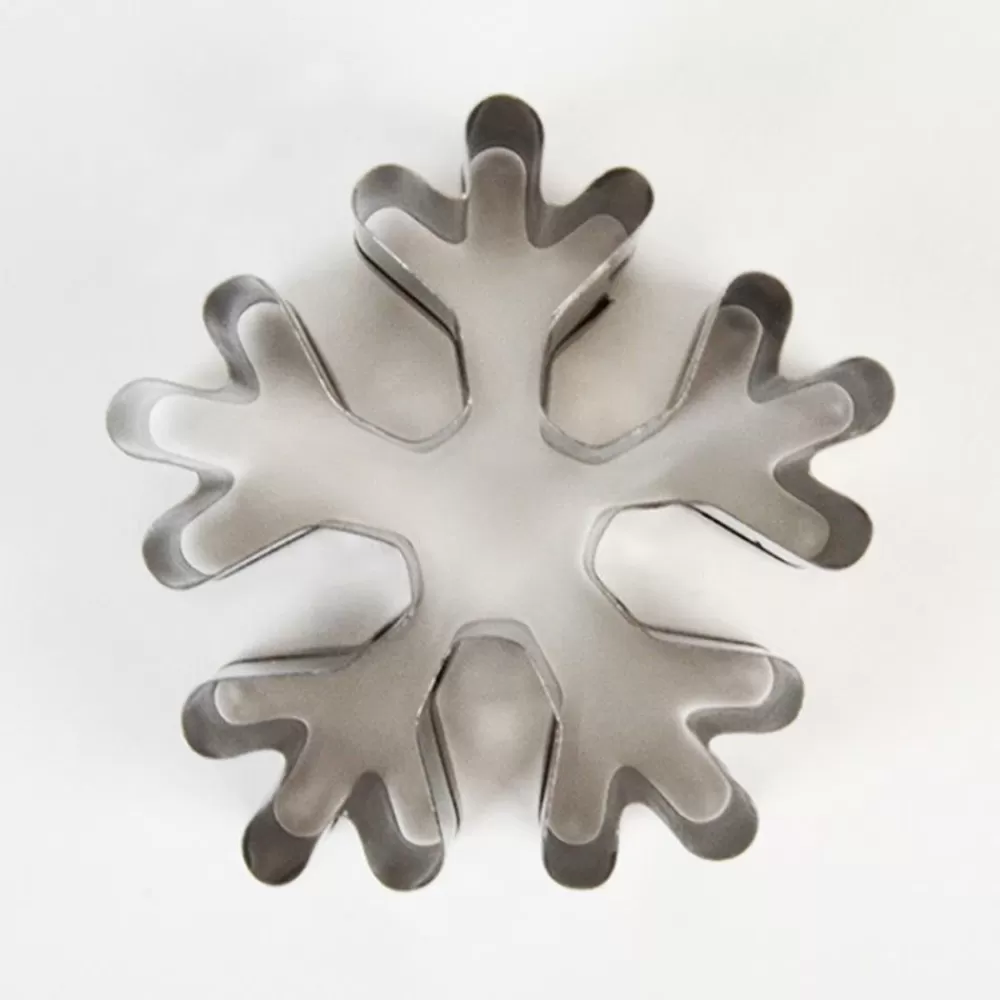 Best Snowflake Cookie Cutter Piece Holders And Cutters