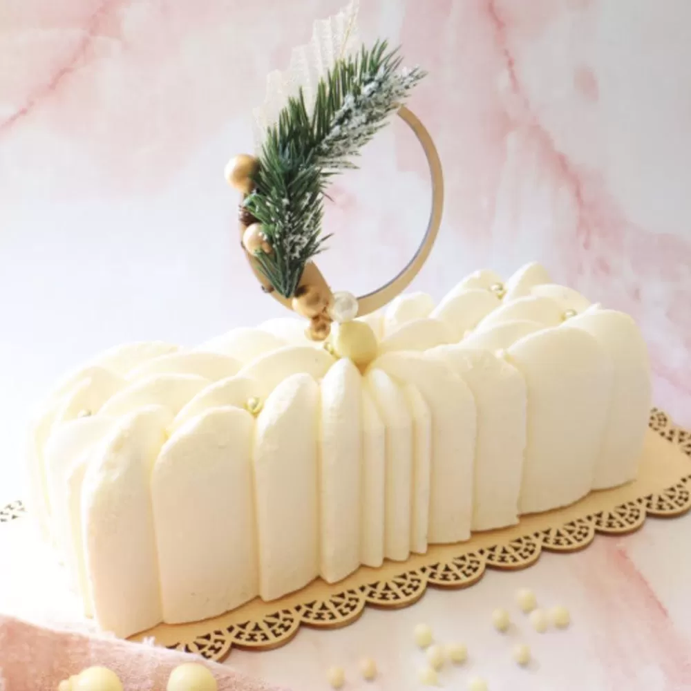 Cheap Sweet White Chocolate Decorations Edible Decoration