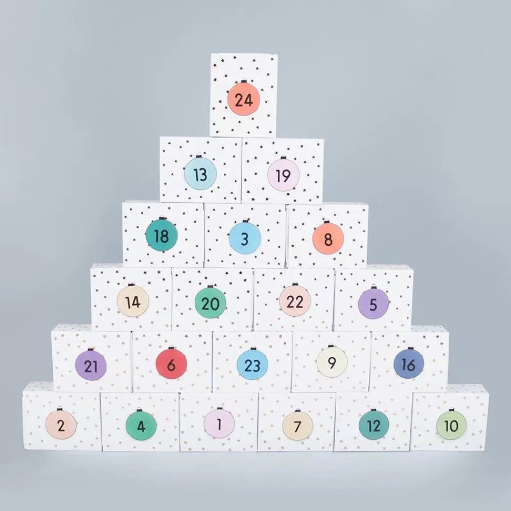 Hot White Advent Calendar With Gold Stars Gift Bags